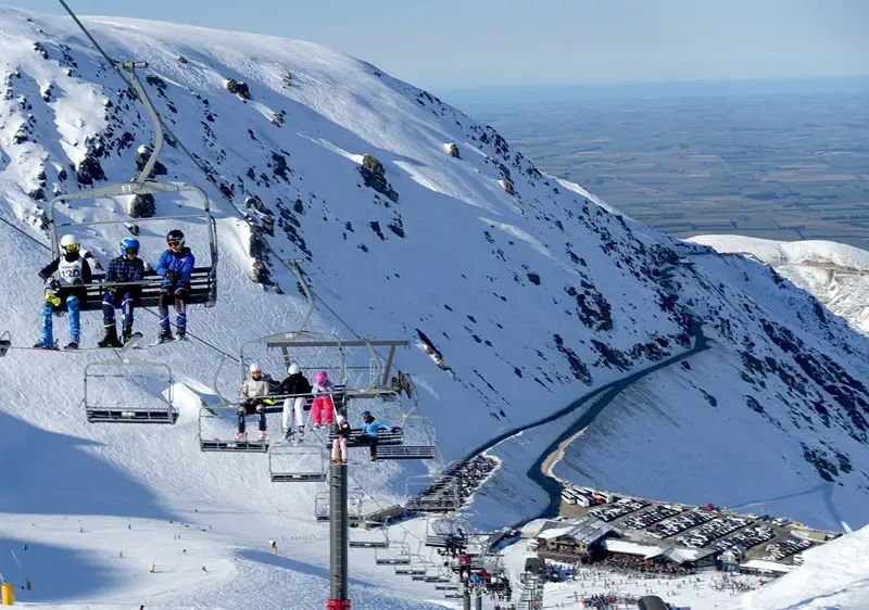 Mt Hutt has spectacular views across to the east coast